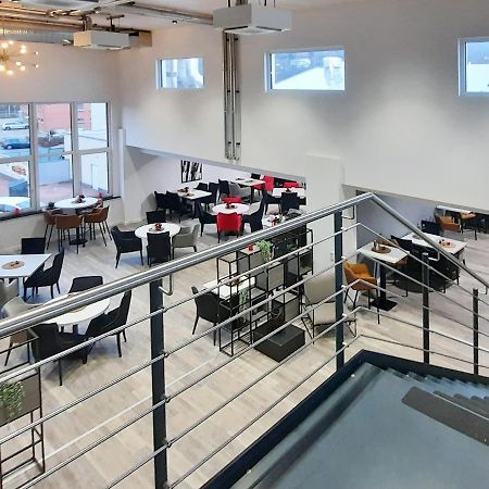 Dormero Hotel Deggendorf Bagian luar foto