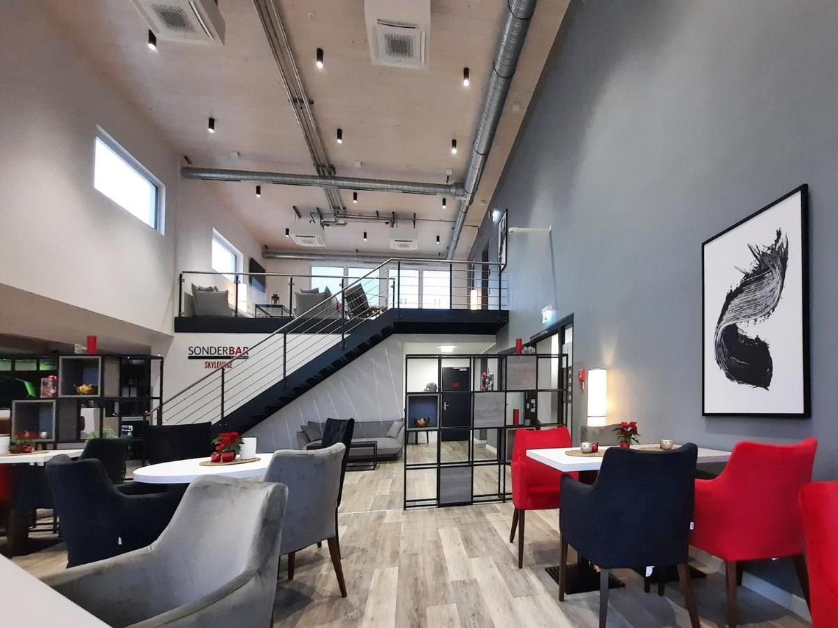 Dormero Hotel Deggendorf Bagian luar foto